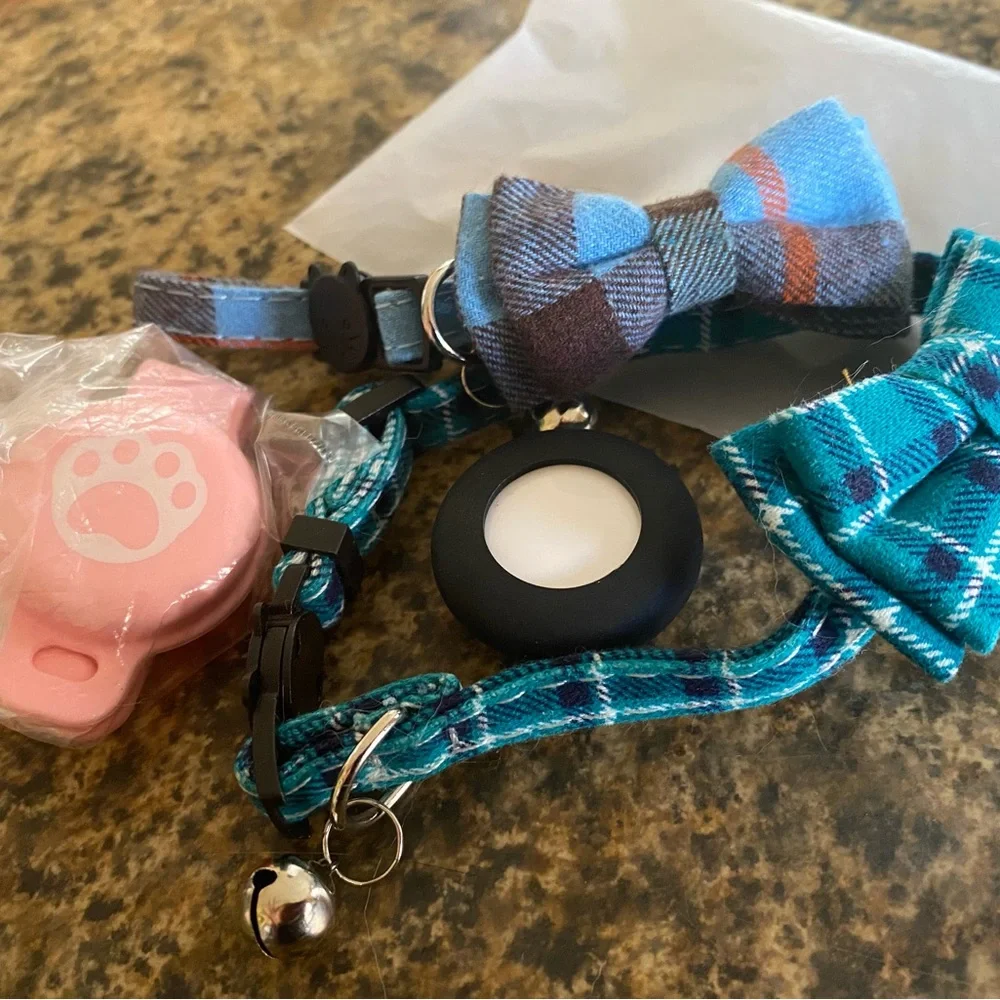 Brand new AirTag with collars and cases
